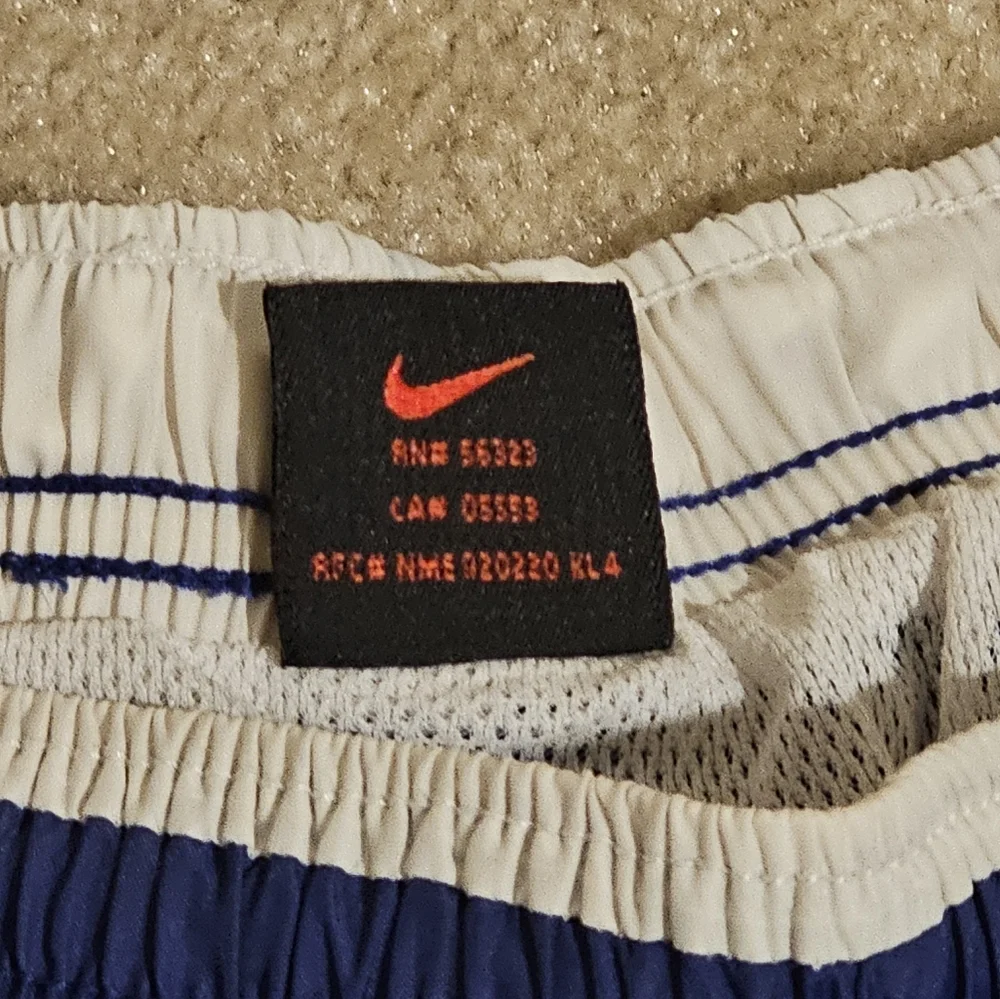 Vtg Y2K Nike Swim Trunks Men’s XL Navy Blue Spellout Logo Mesh Lined Pockets‎